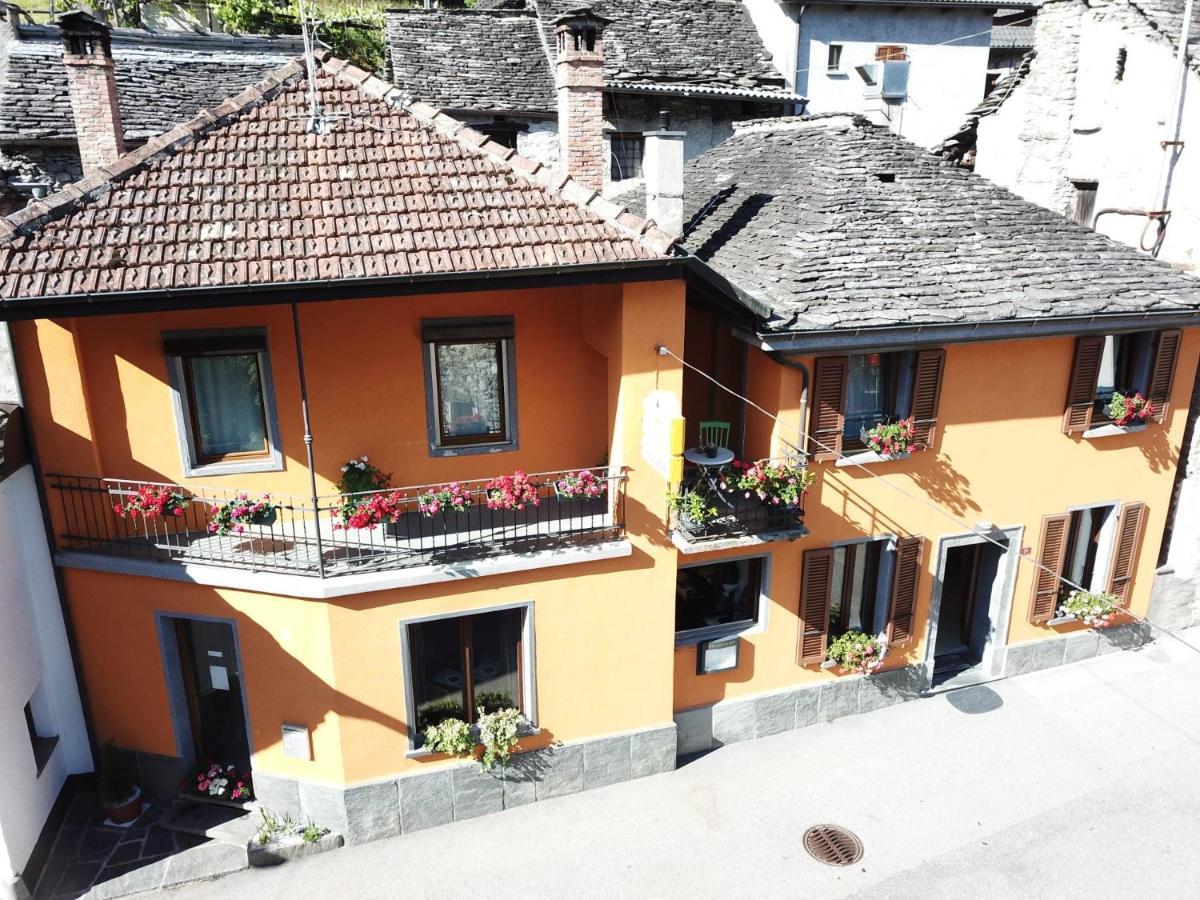 Donjon B&B e Ristorante Someo Exterior foto