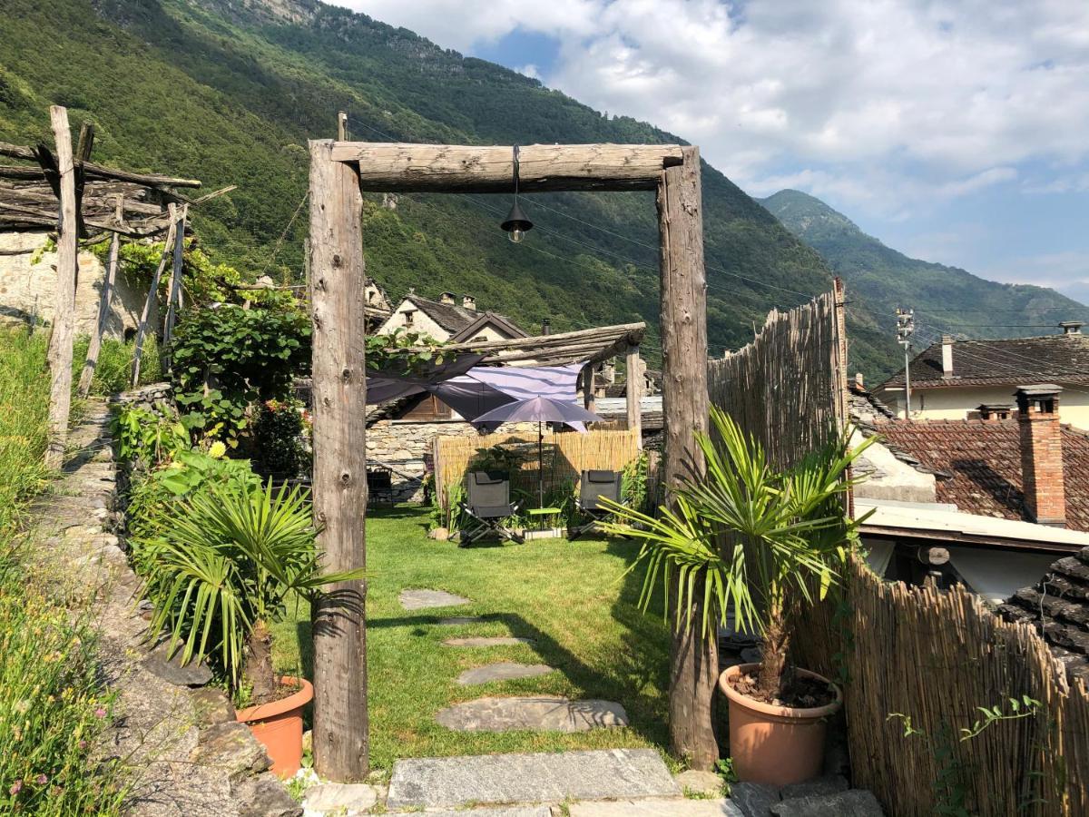 Donjon B&B e Ristorante Someo Exterior foto