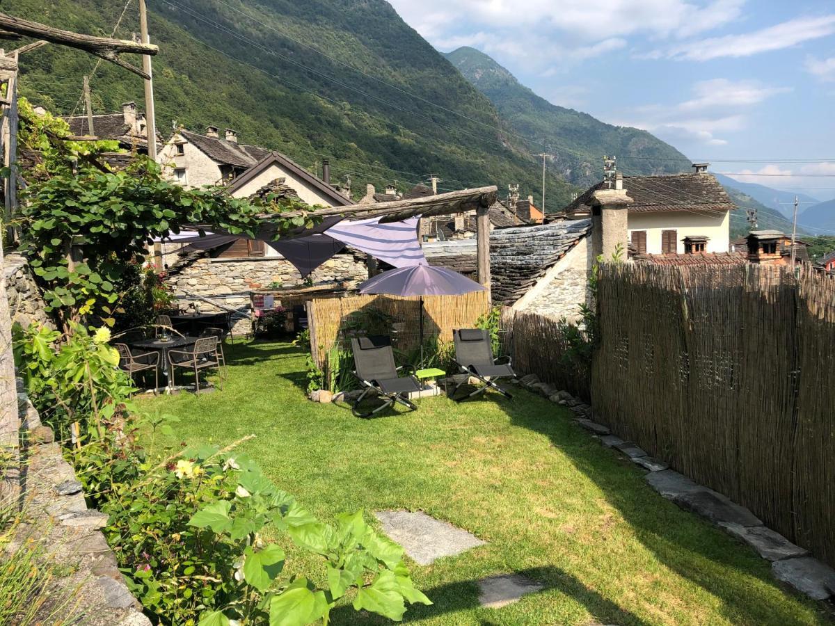 Donjon B&B e Ristorante Someo Exterior foto